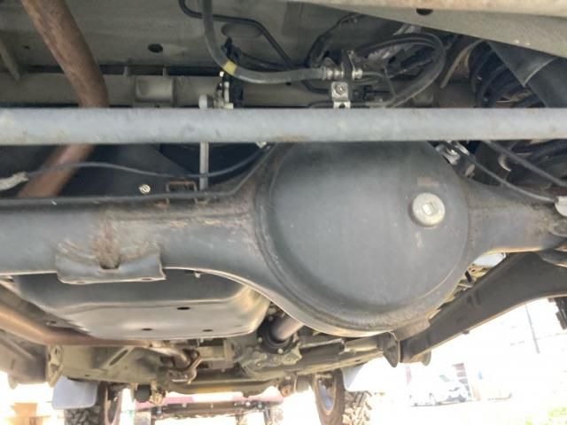 SUZUKI JIMNY 4WD 2018 Image 31