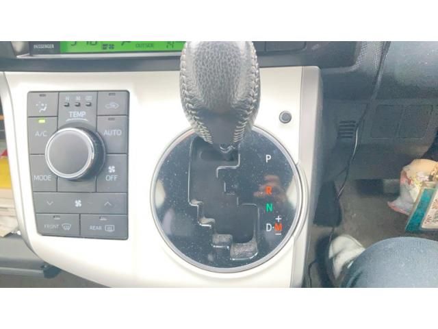 TOYOTA WISH 2014 Image 31