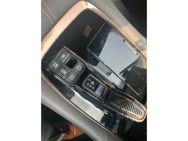 TOYOTA VELLFIRE  HYBRID 4WD 2024 Image 31