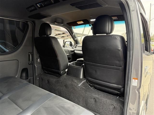 TOYOTA REGIUSACE VAN 2WD 2020 Image 31