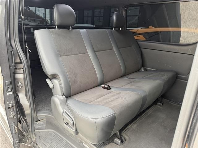 TOYOTA REGIUSACE VAN 2WD 2020 Image 31