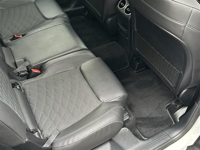 MERCEDES BENZ GLB 2020 Image 31