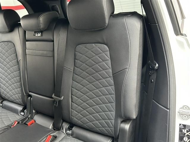 MERCEDES BENZ GLB 2020 Image 31