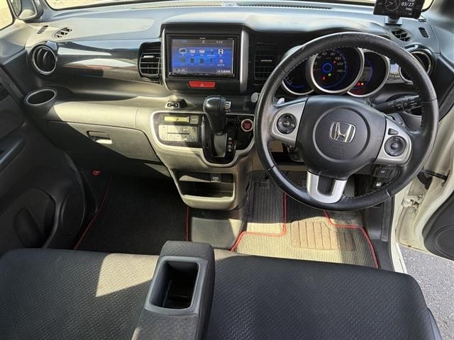 HONDA N BOX+ CUSTOM 2014 Image 31