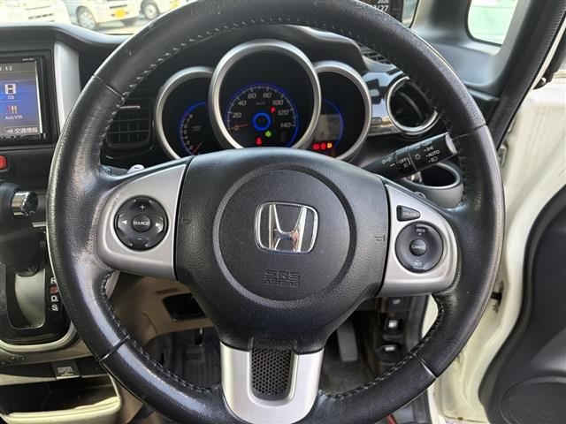 HONDA N BOX+ CUSTOM 2014 Image 31