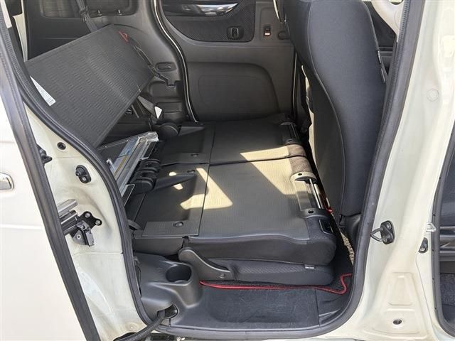 HONDA N BOX+ CUSTOM 2014 Image 31