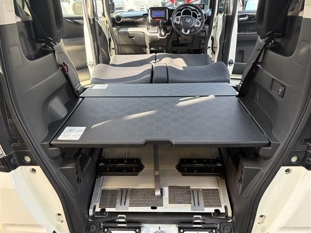 HONDA N BOX+ CUSTOM 2014 Image 31