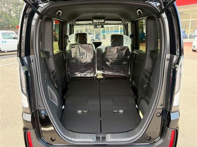 HONDA N BOX CUSTOM 2026 Image 31