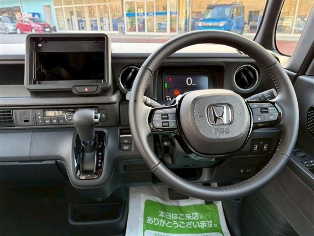 HONDA N BOX CUSTOM 2026 Image 31