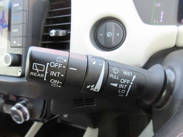 HONDA FIT E:HEV 2020 Image 31