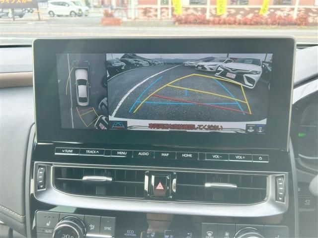 TOYOTA CROWN SEDAN HYBRID 2022 Image 31