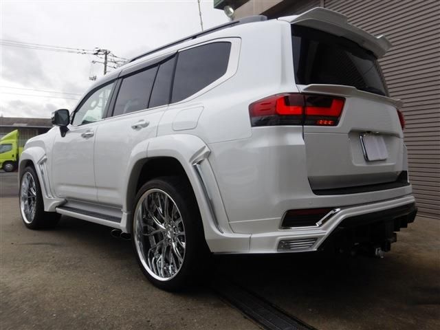 TOYOTA LANDCRUISER WAGON 2026 Image 31