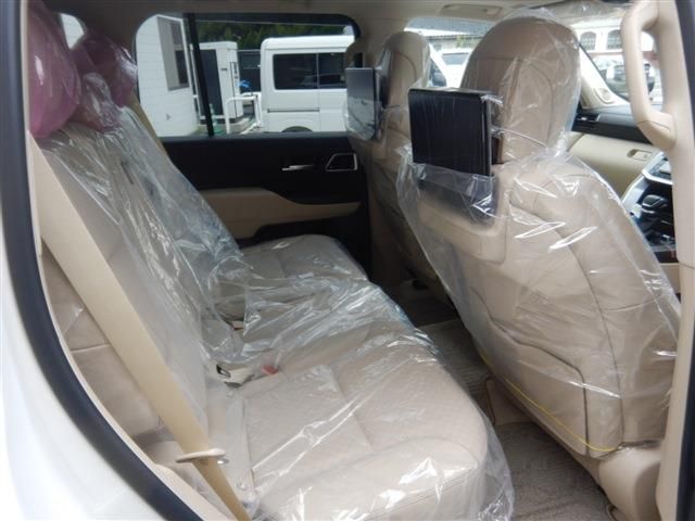 TOYOTA LANDCRUISER WAGON 2026 Image 31