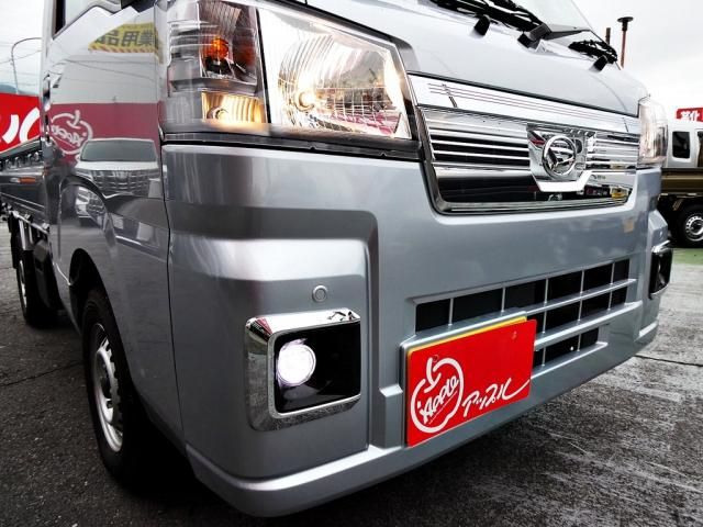 DAIHATSU HIJET TRUCK 4WD 2023 Image 31