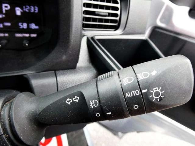 DAIHATSU HIJET TRUCK 4WD 2023 Image 31