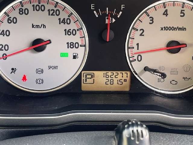 NISSAN NOTE 2011 Image 31