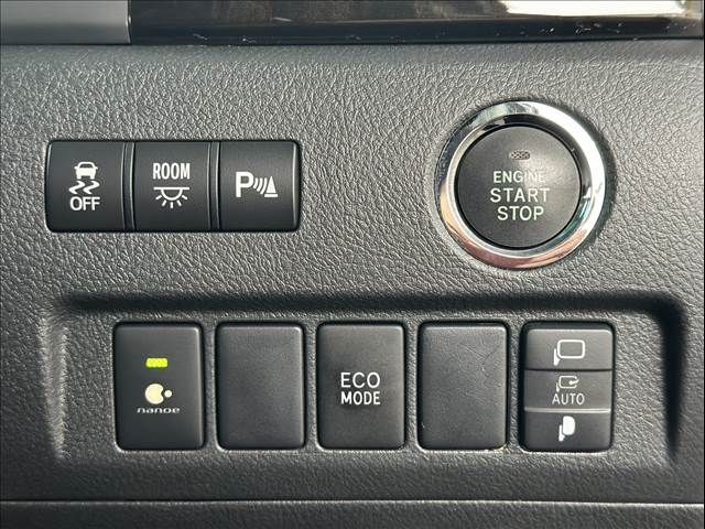 TOYOTA VELLFIRE 2014 Image 31