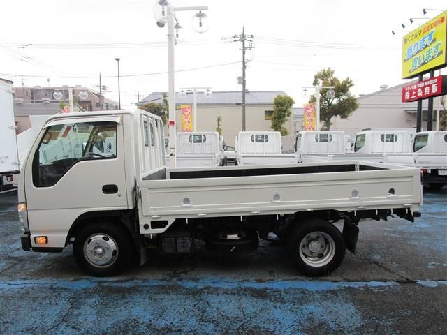 ISUZU  2013 Image 31