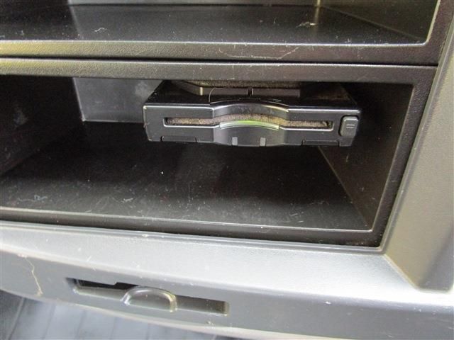 ISUZU  2013 Image 31