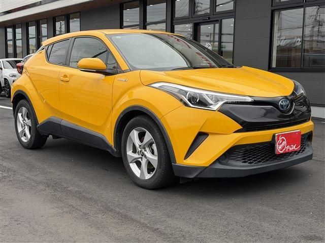 TOYOTA C-HR 2017 Image 31