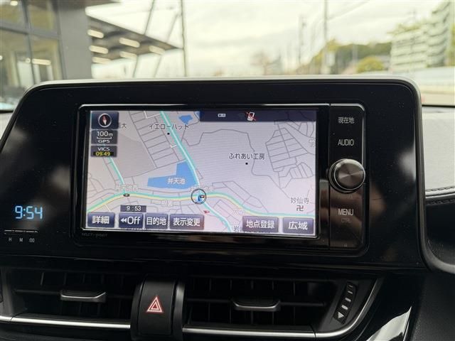 TOYOTA C-HR 2017 Image 31