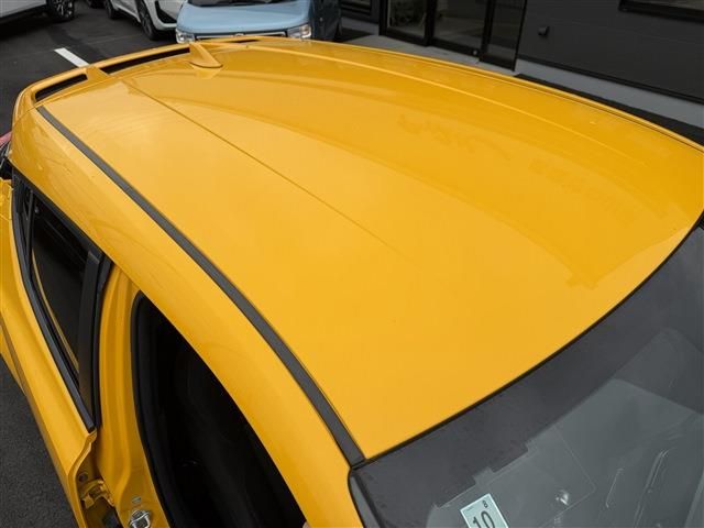 TOYOTA C-HR 2017 Image 31