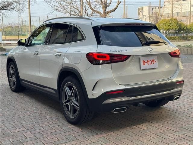 MERCEDES BENZ GLA CL 2022 Image 31