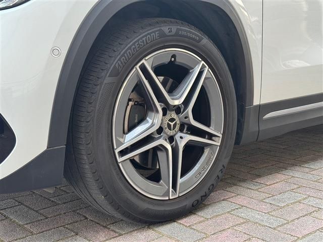 MERCEDES BENZ GLA CL 2022 Image 31