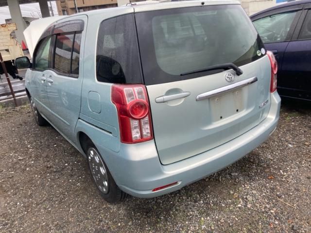 TOYOTA RAUM 2007 Image 31