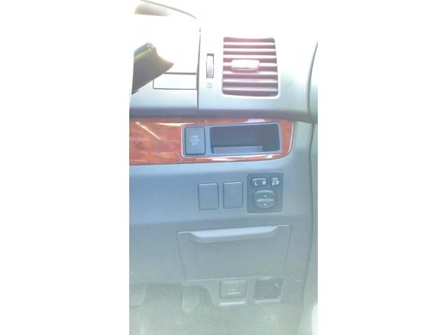 TOYOTA ESTIMA  4WD 2011 Image 31