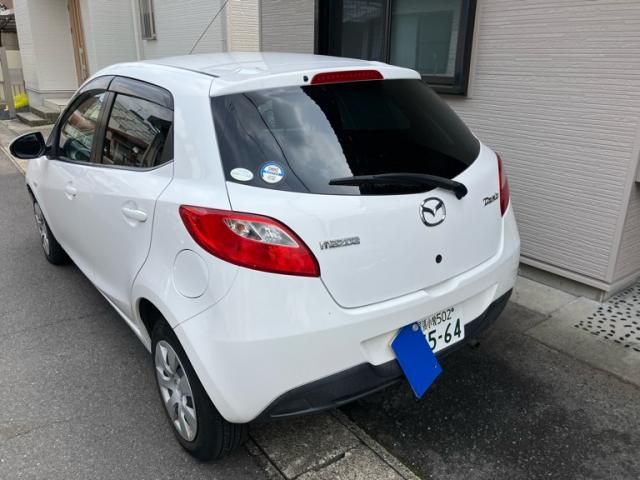 MAZDA DEMIO 2009 Image 31