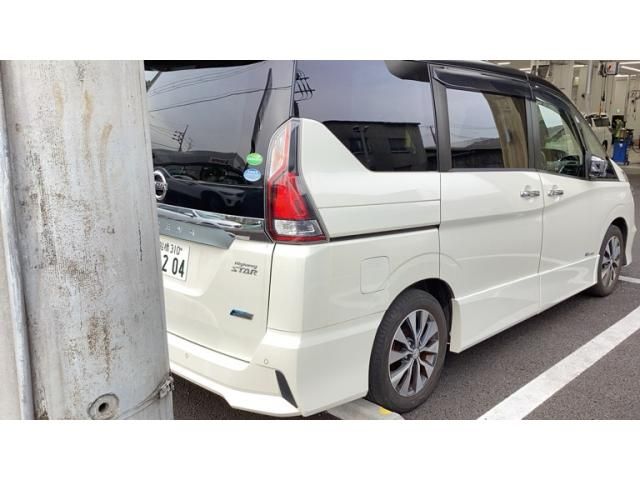NISSAN SERENA  S-HYBRID 2017 Image 31