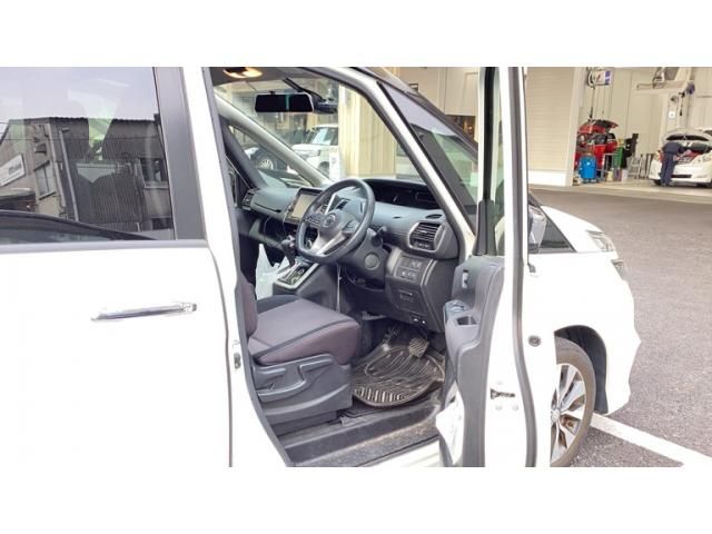 NISSAN SERENA  S-HYBRID 2017 Image 31