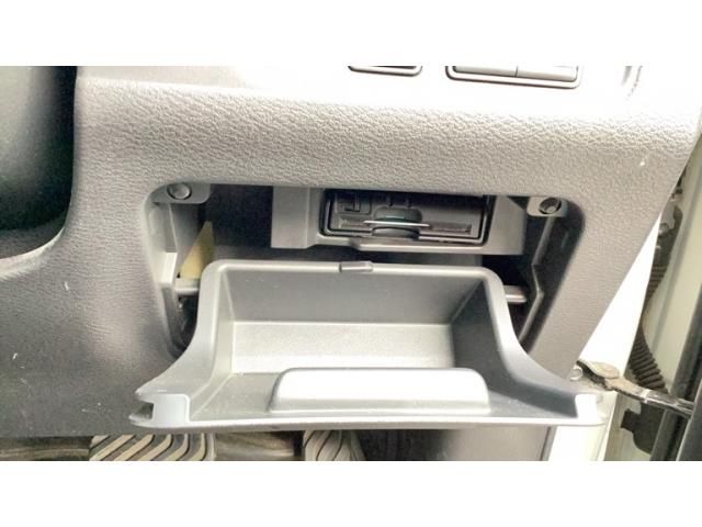 NISSAN SERENA  S-HYBRID 2017 Image 31