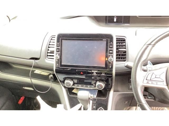 NISSAN SERENA  S-HYBRID 2017 Image 31