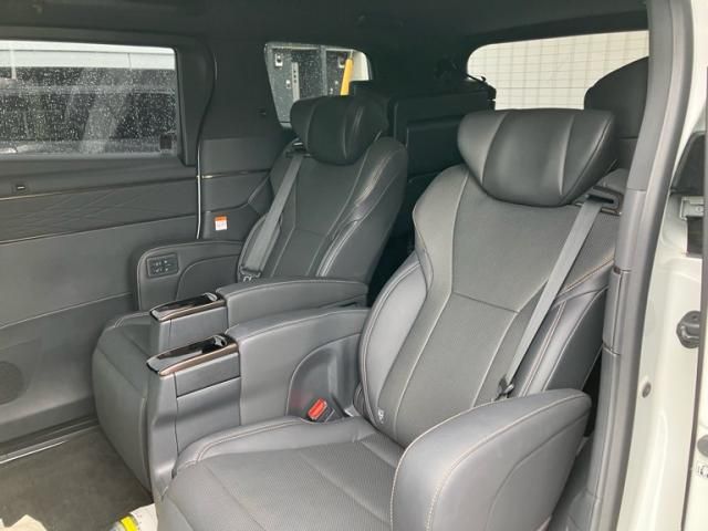 TOYOTA ALPHARD 2023 Image 31