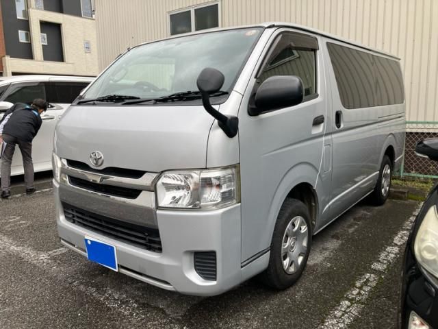 TOYOTA REGIUSACE VAN 2WD 2015 Image 31