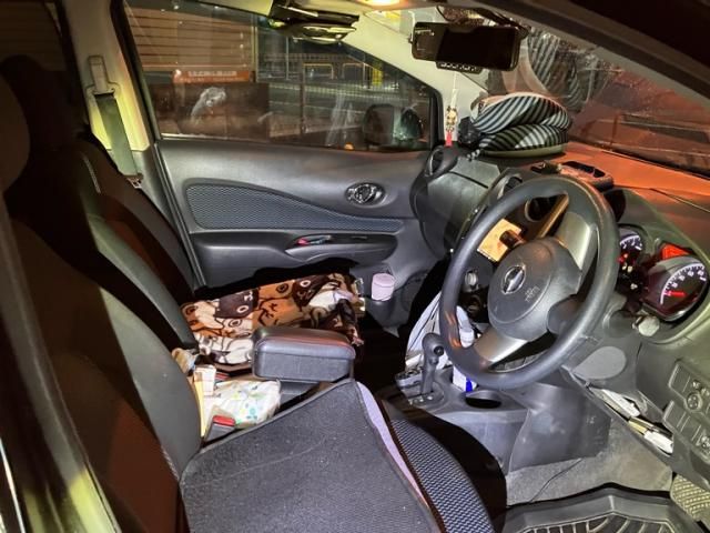 NISSAN NOTE 2013 Image 31