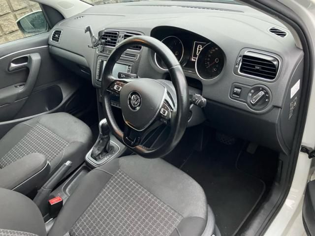 VOLKSWAGEN POLO 2014 Image 31