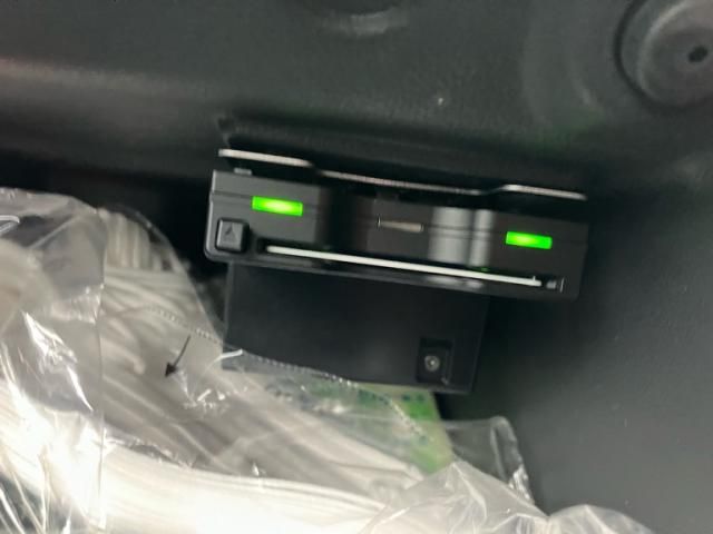 VOLKSWAGEN POLO 2014 Image 31