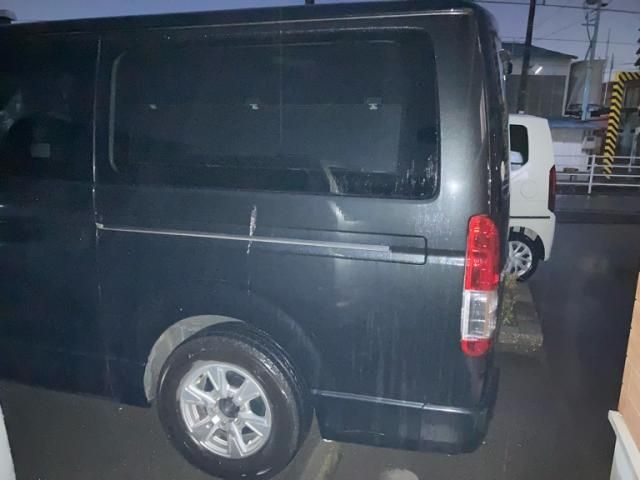 TOYOTA HIACE VAN 2WD 2017 Image 31