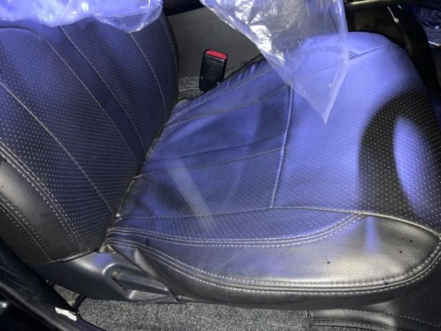 TOYOTA HIACE VAN 2WD 2017 Image 31