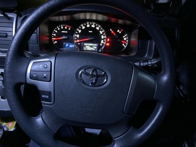 TOYOTA HIACE VAN 2WD 2017 Image 31