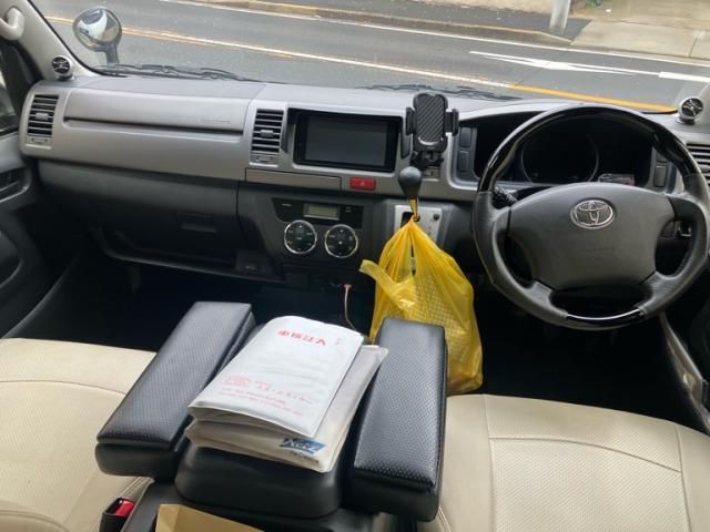 TOYOTA REGIUSACE VAN 2WD 2013 Image 31