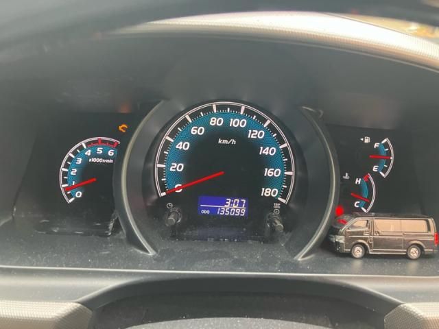 TOYOTA REGIUSACE VAN 2WD 2013 Image 31