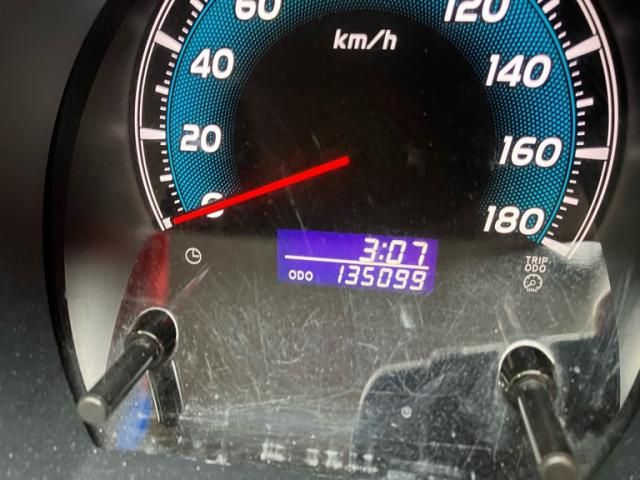 TOYOTA REGIUSACE VAN 2WD 2013 Image 31