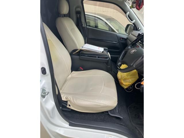 TOYOTA REGIUSACE VAN 2WD 2013 Image 31