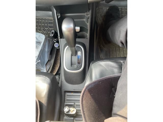 NISSAN TIIDA 2009 Image 31