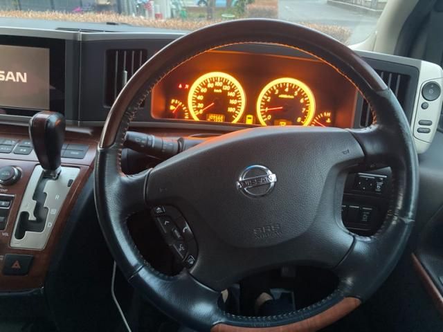 NISSAN ELGRAND 2007 Image 31