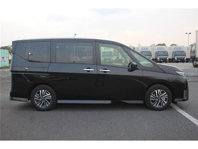 NISSAN SERENA  WG 2024 Image 31